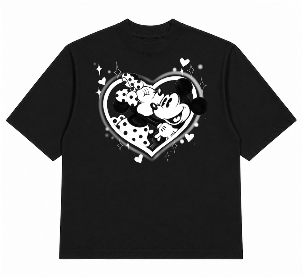 white heart airbrush cropped tee